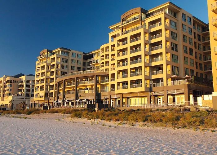 Oaks Glenelg Plaza Pier SuitesSpa Hotel